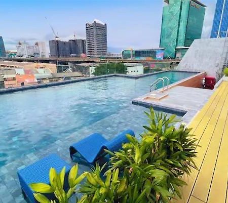 Hotel De Botan Bangna Bangkok Exterior foto